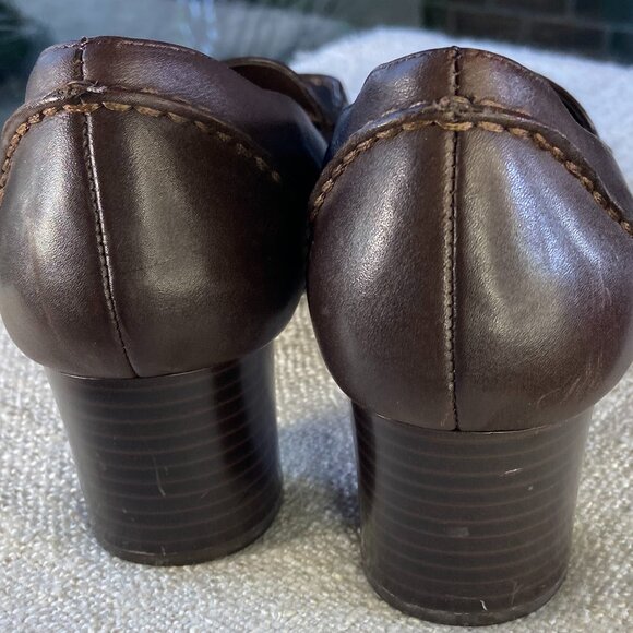 Easyspirit brown leather square toe round heel slip-on loafers, size 9 - Picture 3 of 7